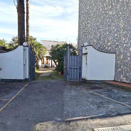 Guest house Relax Confortevole E Riservata In Massa Lubrense